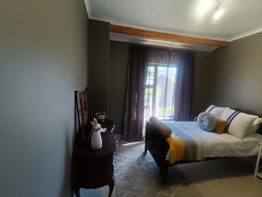 4 Bedroom Property for Sale in Hillcrest Northern Cape